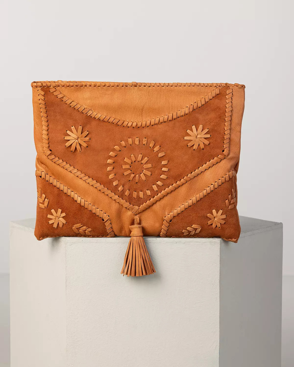 Braided Clutch