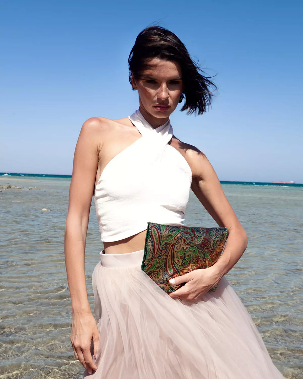 Patterned Metallic Clutch