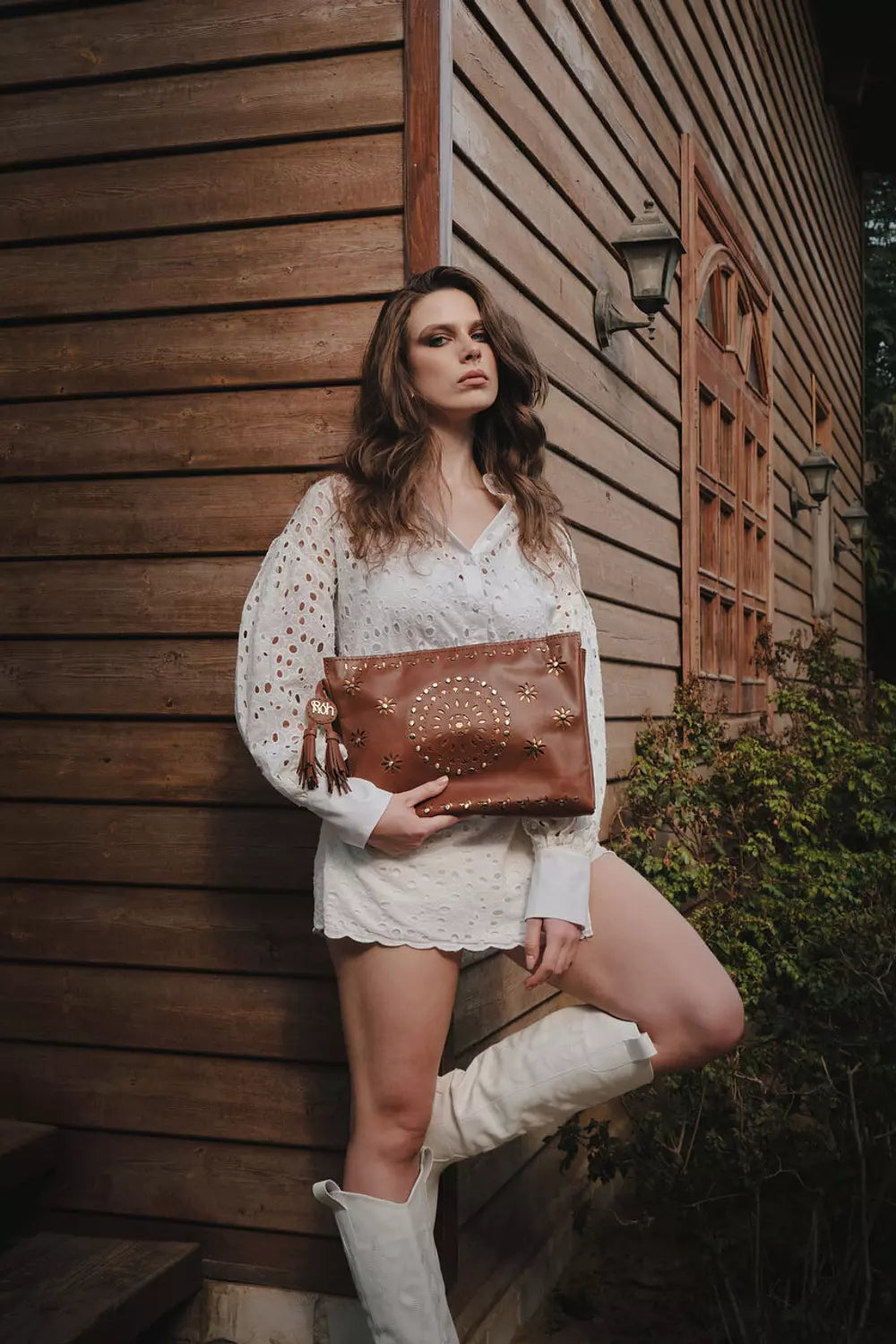 The Rustic Clutch
