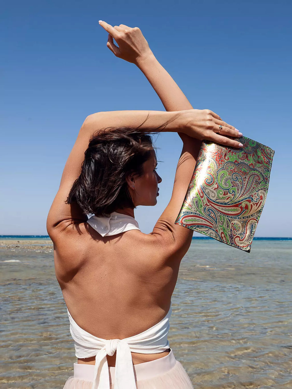 Patterned Metallic Clutch