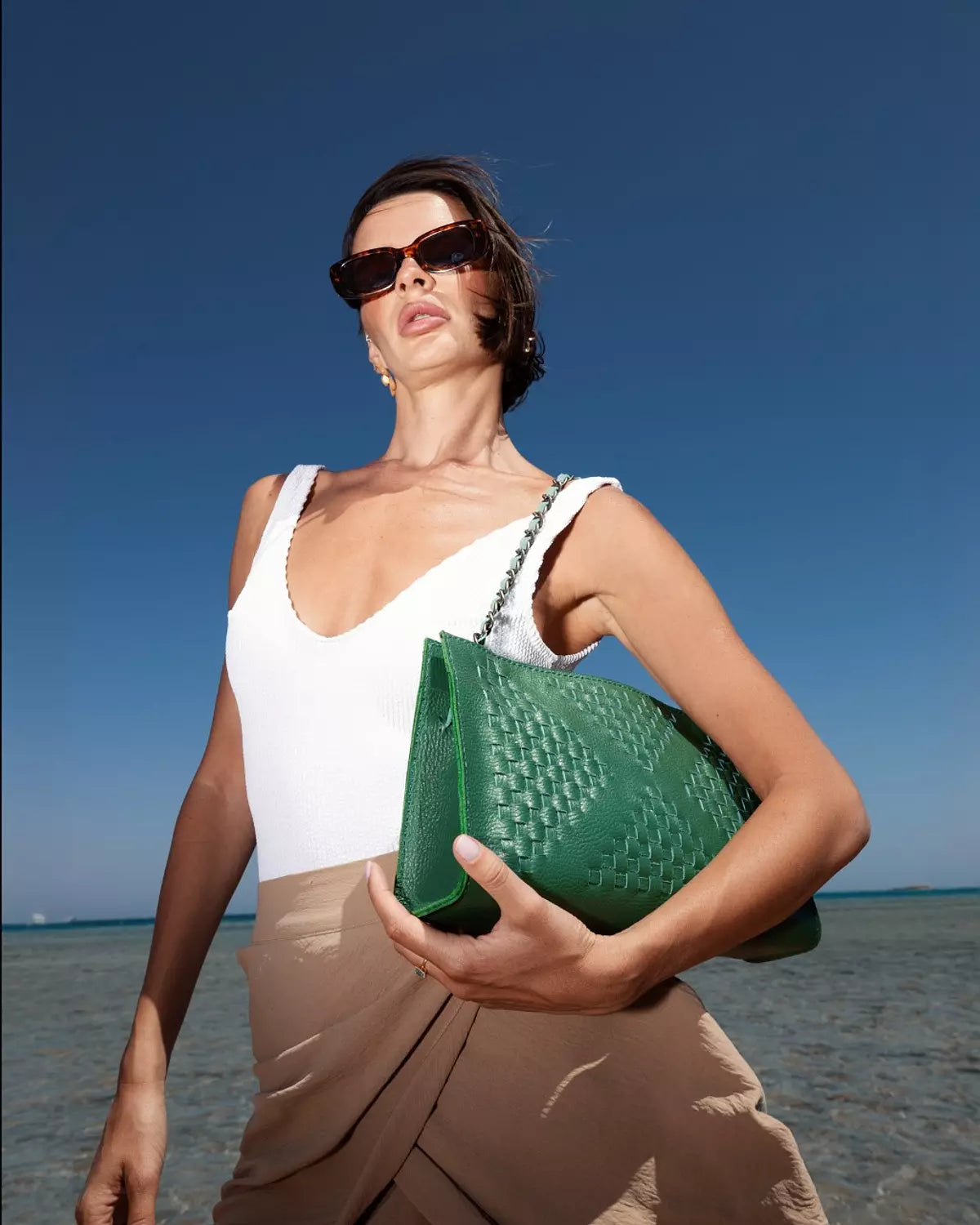 Woven Shoulder Clutch 2.0